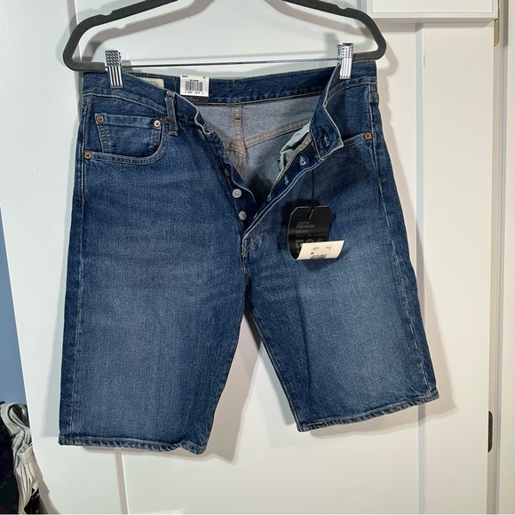 Nwt levis button fly 501 denim jean shorts stretchy sits at waist - Picture 11 of 11